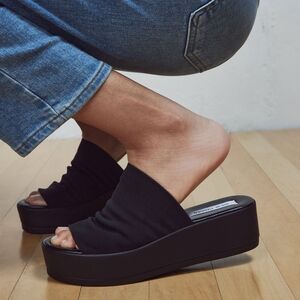 Steve Madden Slinky Slides - Women's 7